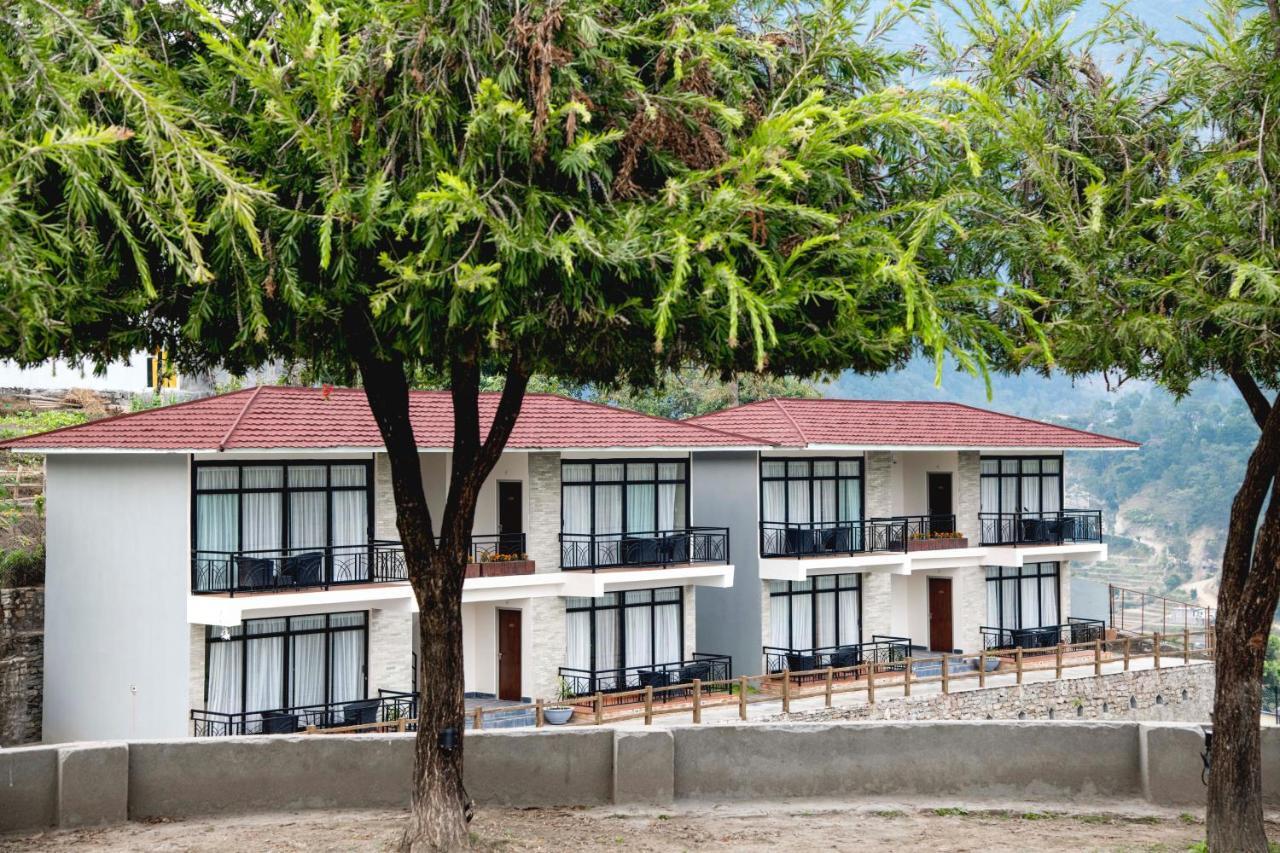 Gateway Himalaya Resort Ghanpokhara Εξωτερικό φωτογραφία