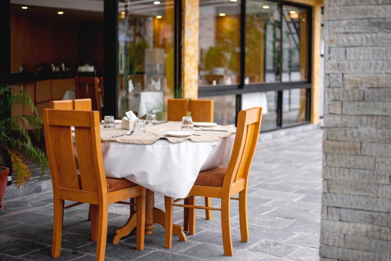 Gateway Himalaya Resort Ghanpokhara Εξωτερικό φωτογραφία