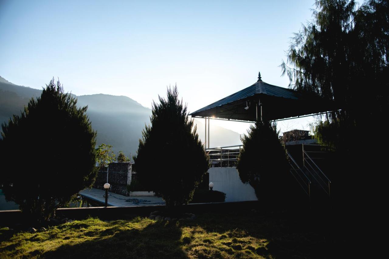 Gateway Himalaya Resort Ghanpokhara Εξωτερικό φωτογραφία
